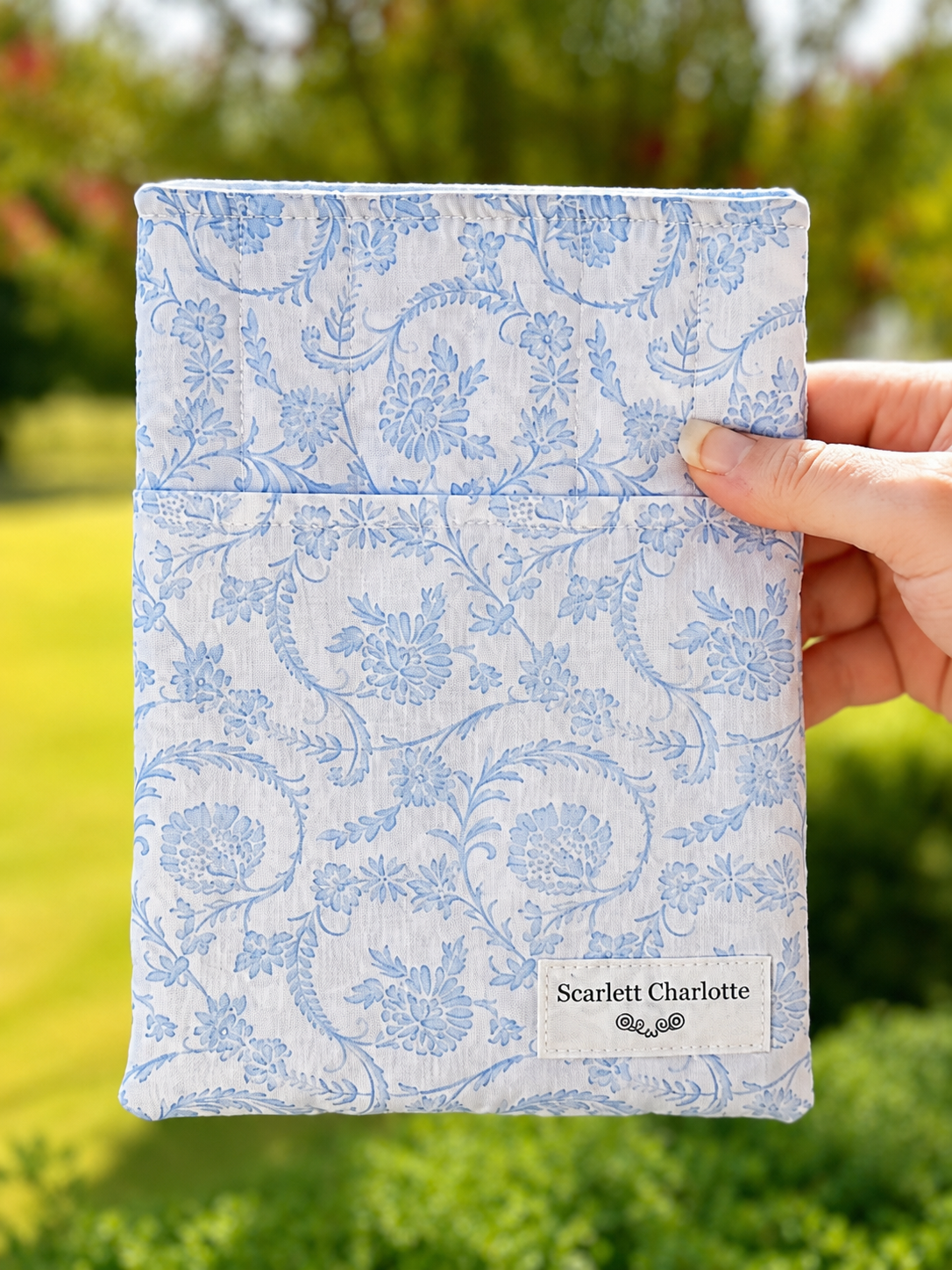 Cottage Blue Chinoiserie Quilted E-Reader and Book Sleeves
